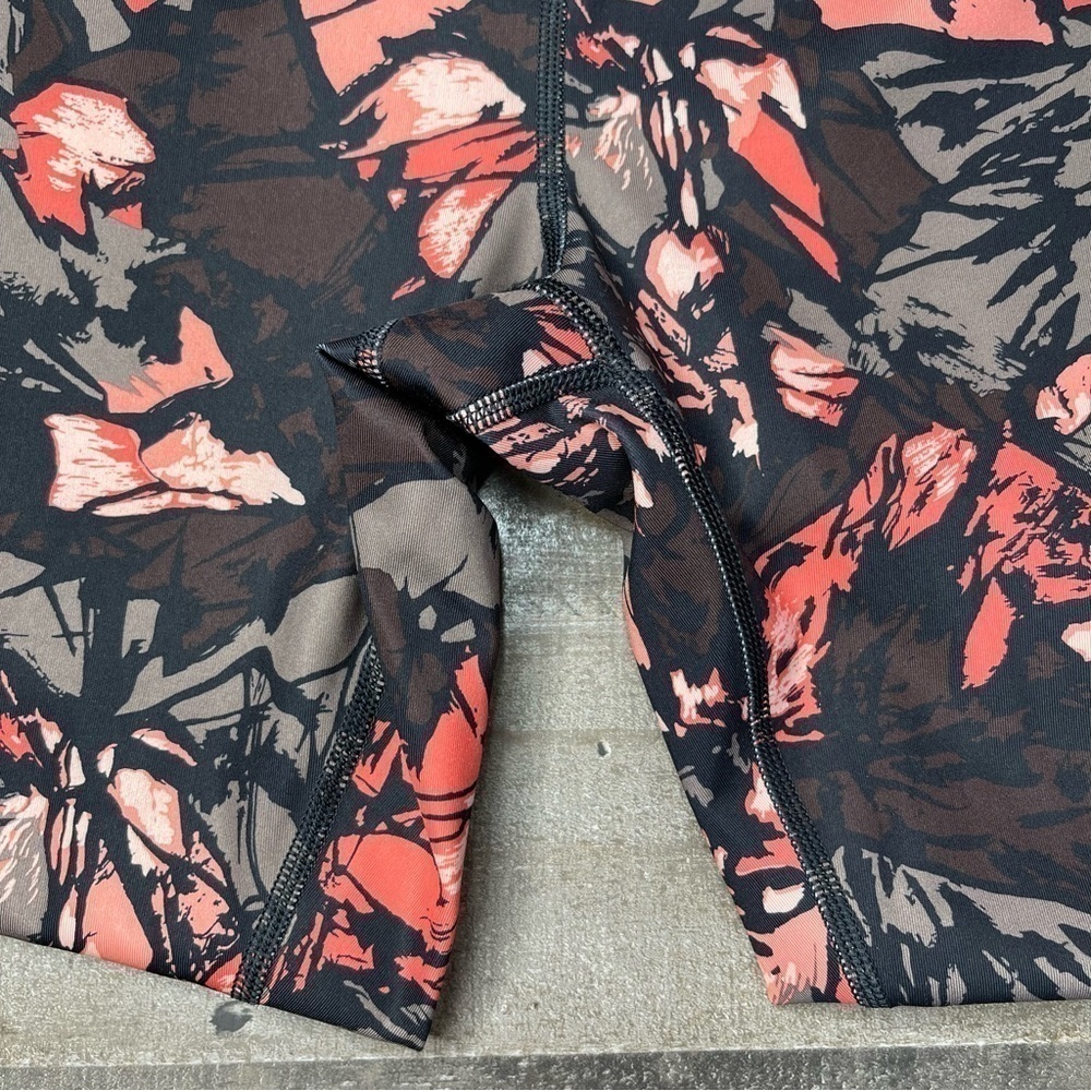 Lululemon High Rise Wonder Under Leggings size 4 - Picture 7 of 12